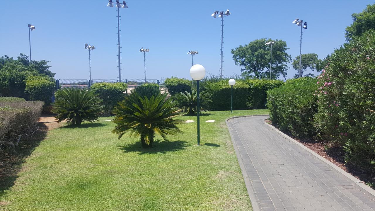 Neot Golf Caesarea Garden Apartment 外观 照片